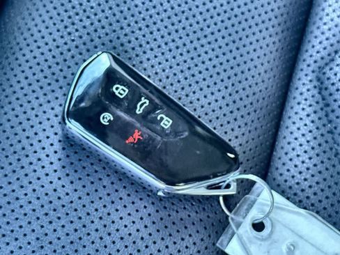 Used 2024 Volkswagen Atlas Peak Edition SE AWD/4WD image 28