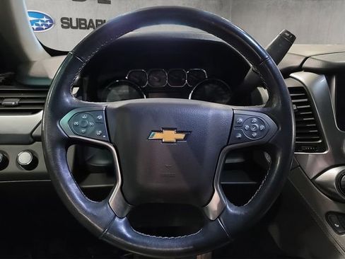 Used 2020 Chevrolet Tahoe LT w/ Luxury Package AWD/4WD image 13