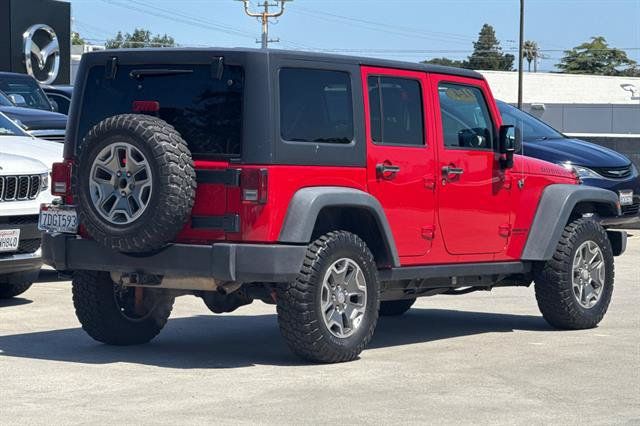 Used 2014 Jeep Wrangler Unlimited Rubicon w/ Connectivity Group AWD/4WD image 3