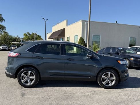 Used 2019 Ford Edge SEL w/ Equipment Group 201A FWD image 4