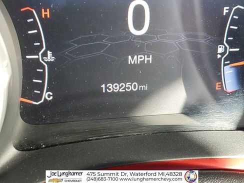 Used 2017 Jeep Compass Trailhawk w/ Cold Weather Group image 14