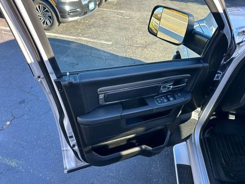 Used 2018 RAM 3500 Laramie w/ Sport Appearance Group image 32