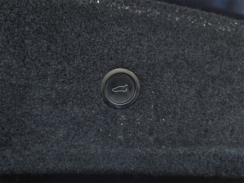 Used 2021 Tesla Model S Long Range image 26