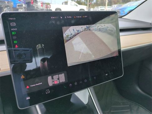 Used 2018 Tesla Model 3 Long Range image 25