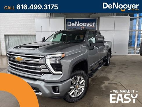 New 2026 Chevrolet Silverado 2500 High Country w/ High Country Premium Package AWD/4WD image 1