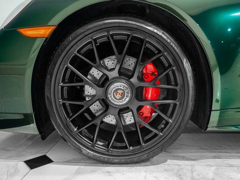 Used 2016 Porsche 911 Carrera GTS RWD image 13