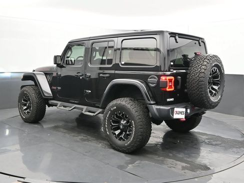 Used 2018 Jeep Wrangler Unlimited Rubicon w/ Dual Top Group AWD/4WD image 6
