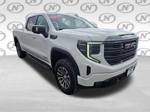 Used 2022 GMC Sierra 1500 AT4 w/ AT4 Preferred Package AWD/4WD image 16