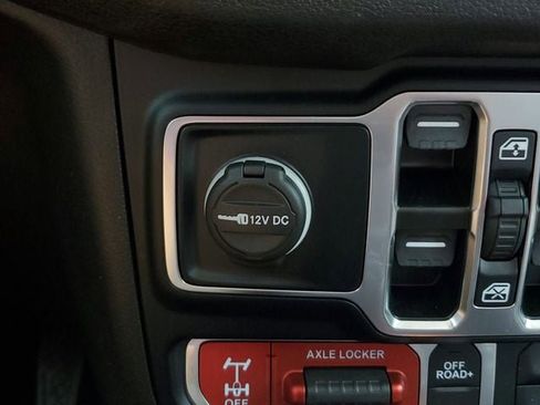 Certified 2024 Jeep Wrangler Unlimited Sport AWD/4WD image 30