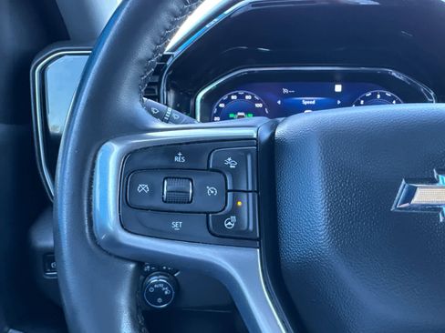 Used 2023 Chevrolet Silverado 1500 LT AWD/4WD image 22