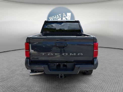 Certified 2026 Toyota Tacoma SR5 AWD/4WD image 5