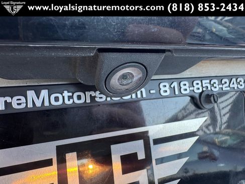 Used 2018 Ford Edge SE image 8