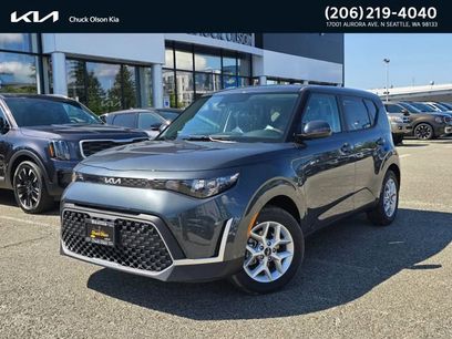 New 2025 Kia Soul LX w/ LX Technology Package