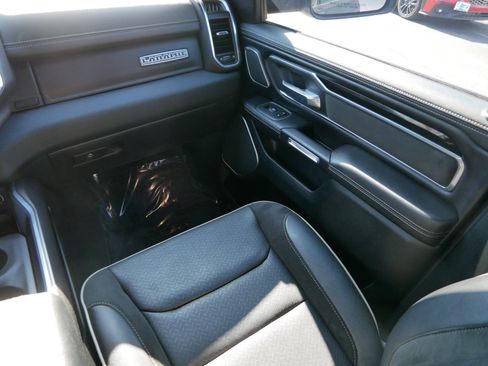 Used 2021 RAM 1500 Laramie image 11