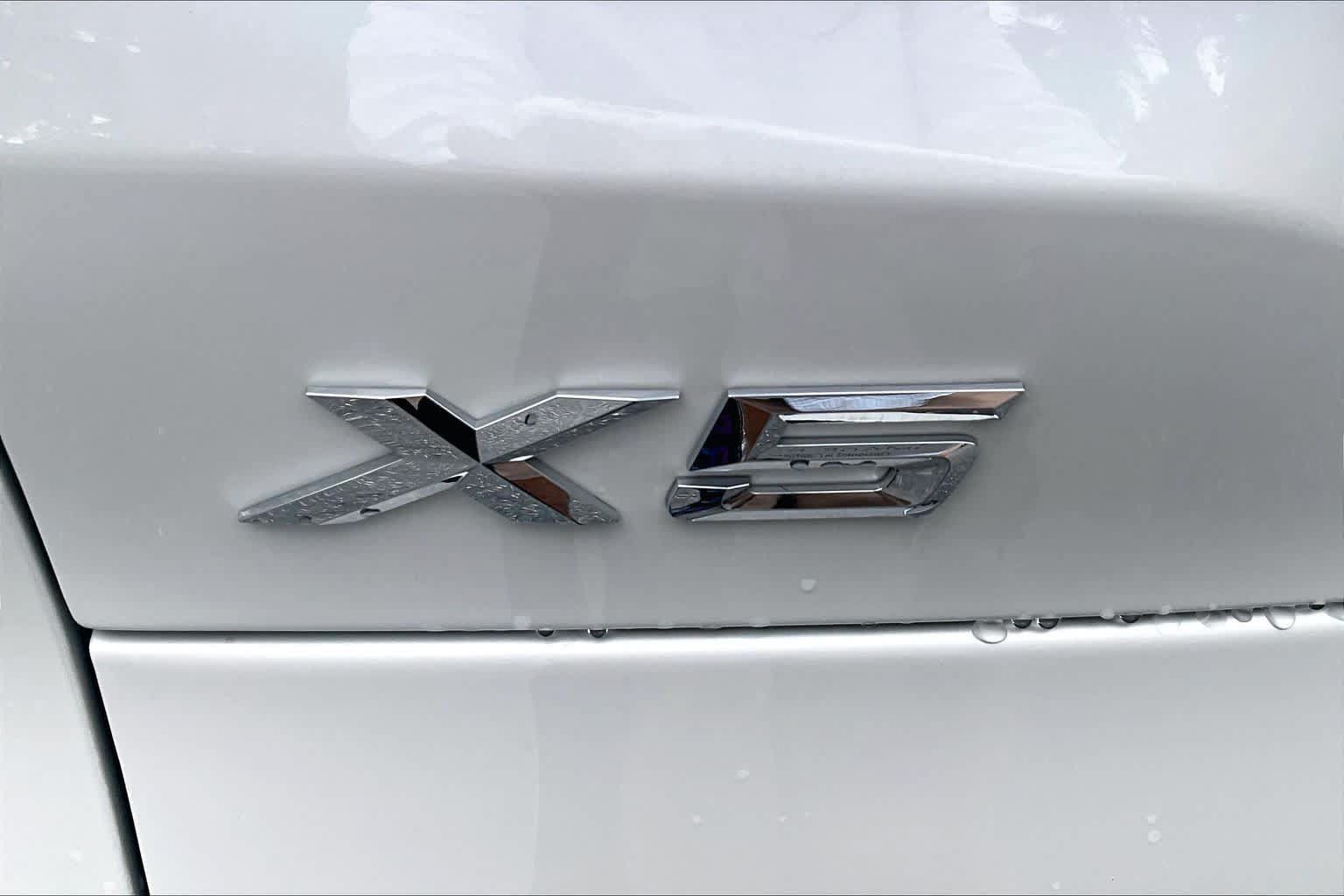 Used 2025 BMW X5 xDrive50e w/ Executive Package AWD/4WD image 10