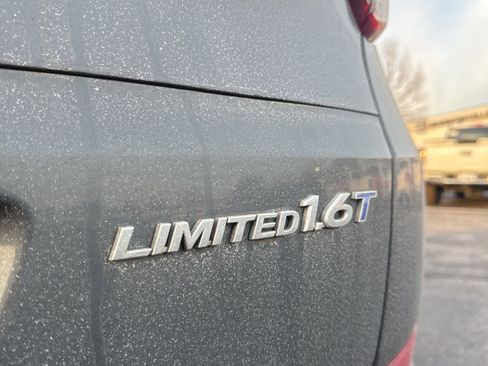 Used 2017 Hyundai Tucson Limited image 9