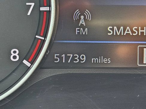 Used 2024 Nissan Sentra SV FWD image 21