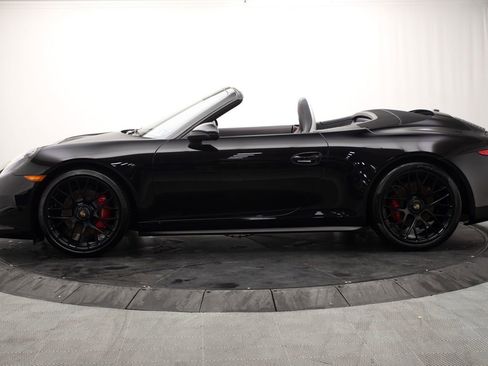 Used 2015 Porsche 911 Cabriolet image 6