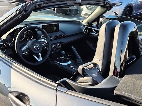 New 2026 MAZDA MX-5 Miata Grand Touring RWD image 37