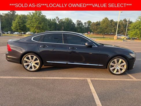 Used 2017 Volvo S90 T6 Inscription w/ Vision Package image 5
