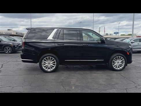 Certified 2024 Cadillac Escalade Premium Luxury w/ Performance Package AWD/4WD image 9