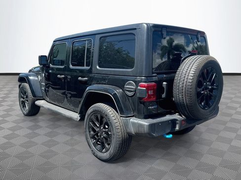Certified 2022 Jeep Wrangler Unlimited Sahara AWD/4WD image 8