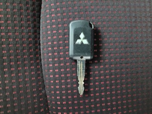 Used 2020 Mitsubishi Mirage G4 LE image 32