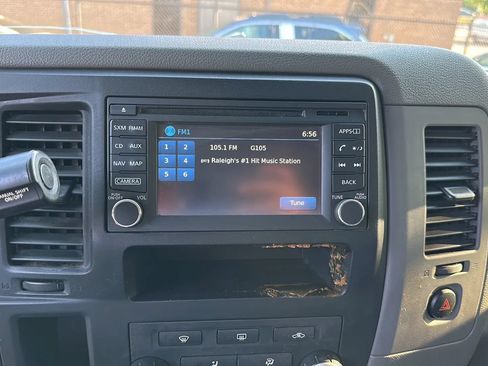 Used 2018 Nissan NV 2500 SV w/ Navigation Package RWD image 30