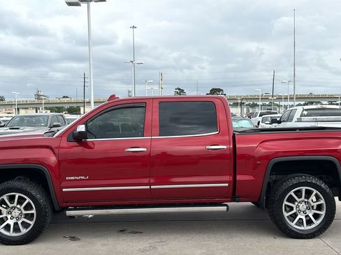 Used 2018 GMC Sierra 1500 Denali RWD image 2