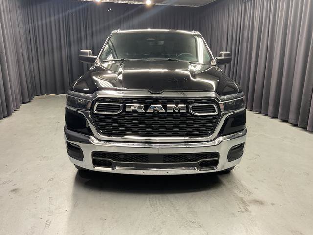 Used 2025 RAM 1500 Big Horn AWD/4WD image 6
