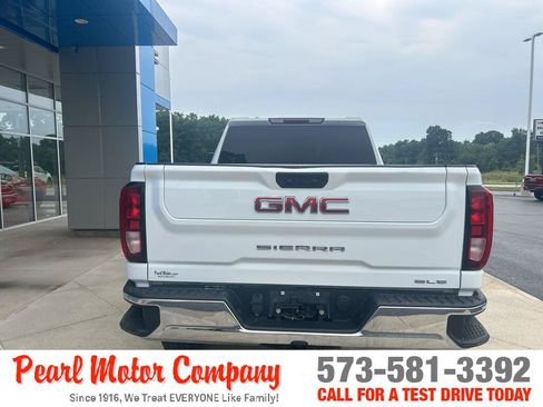 Certified 2022 GMC Sierra 2500 SLE w/ SLE Value Package; AWD/4WD image 5