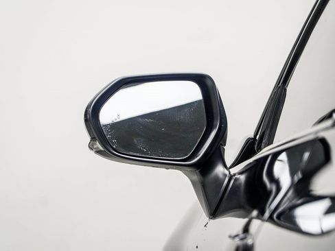 Used 2021 Toyota Avalon XSE image 14