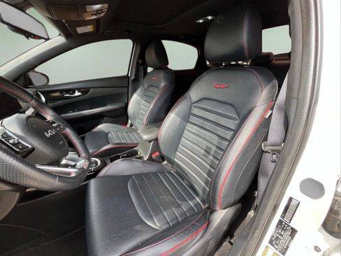 Used 2023 Kia Forte GT w/ GT2 Package FWD image 12