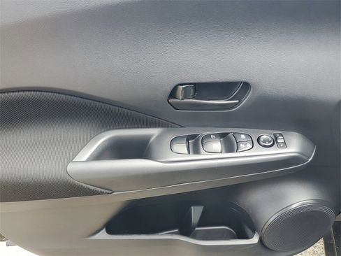 Certified 2024 Nissan Kicks S image 18