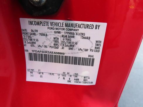 Used 2010 Ford F550 4x4 Regular Cab Super Duty image 26