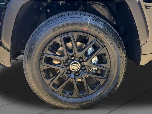 New 2026 Toyota Tundra Limited AWD/4WD image 11