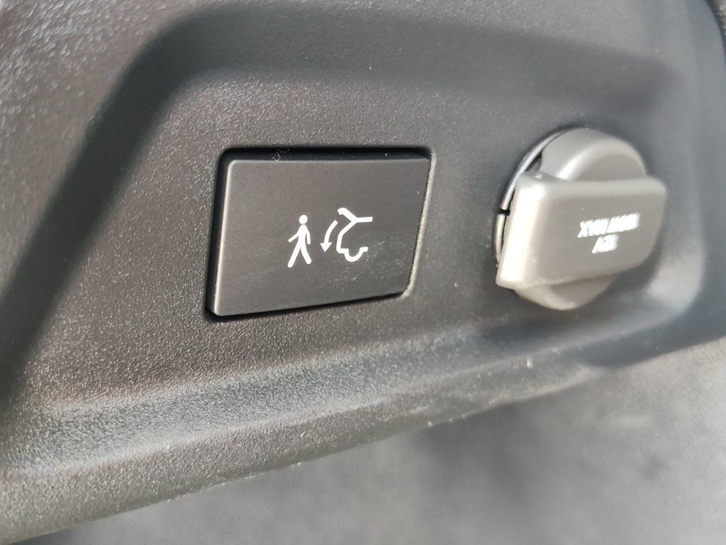 Used 2023 Honda Pilot Elite image 10