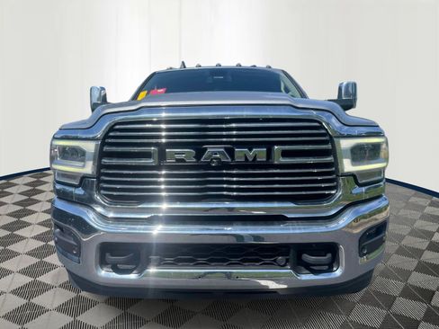 Used 2020 RAM 3500 Laramie AWD/4WD image 2
