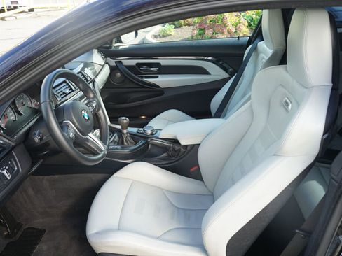 Used 2015 BMW M4 Coupe image 15