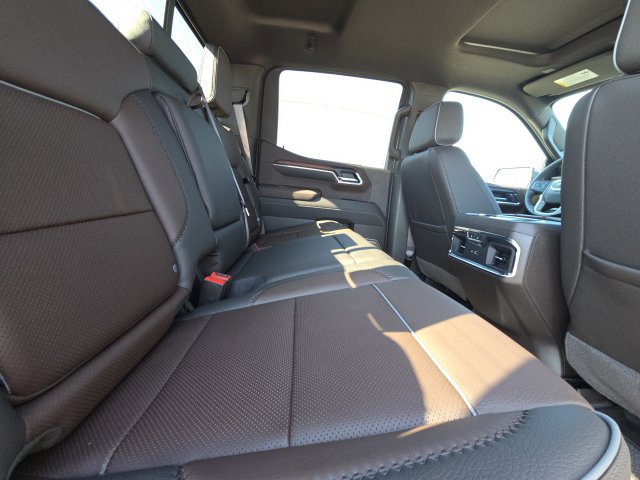Used 2026 GMC Sierra 1500 Denali w/ Denali Reserve Package AWD/4WD image 14