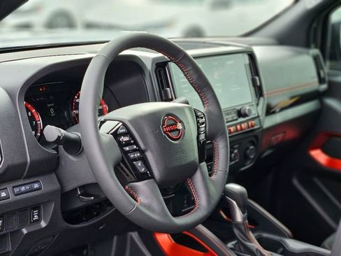 New 2026 Nissan Frontier PRO-4X w/ Pro-4x Convenience Package image 11