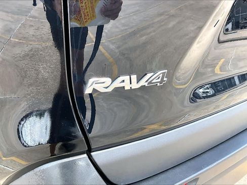 Certified 2024 Toyota RAV4 LE AWD/4WD image 30