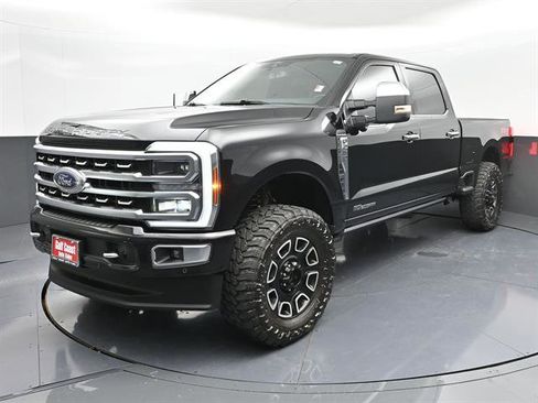 Used 2024 Ford F250 Platinum w/ FX4 Off-Road Package AWD/4WD image 1