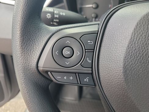 Used 2024 Toyota Corolla LE FWD image 19