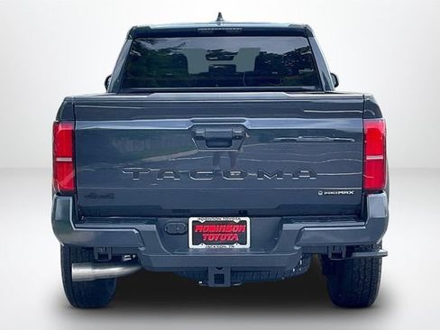 Used 2026 Toyota Tacoma TRD Off-Road AWD/4WD image 4