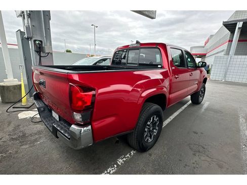 Used 2023 Toyota Tacoma SR5 RWD image 3