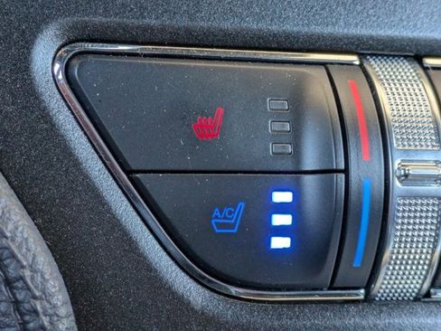 Certified 2022 Ford Mustang GT Premium w/ GT Performance Package image 31