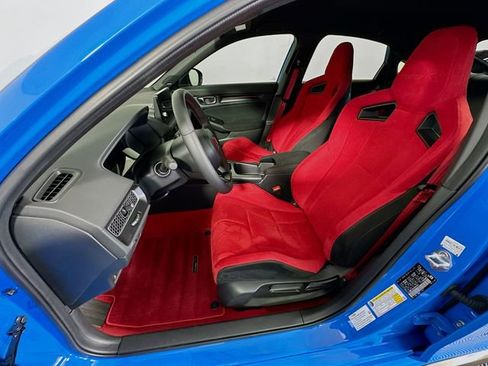 Used 2025 Honda Civic Type R image 12