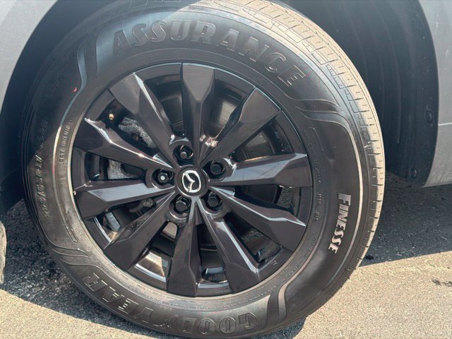 Used 2024 MAZDA CX-50 AWD 2.5 S w/ Premium Package image 4
