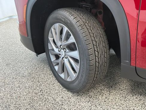 New 2026 Buick Enclave Preferred AWD/4WD image 3
